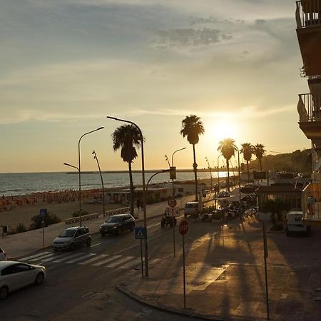 A'Ma Casa Holiday & Business Apartments Gela Esterno foto